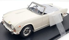 Cult Models 1/18 Scale CML069-04 - Triumph TR5 p.i 1968 - White