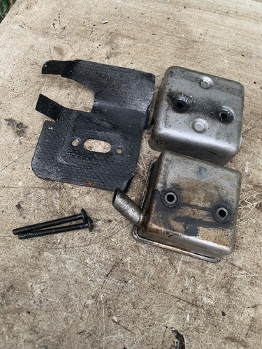 Exhaust muffler from a - muffler,,