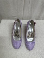 Ladies Lilac Lace & Pearl