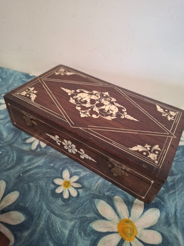 Vintage antique indian wooden - vintage,