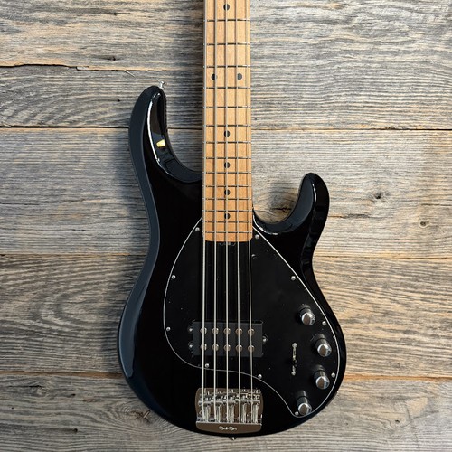Ernie ball music man stingray - ball,