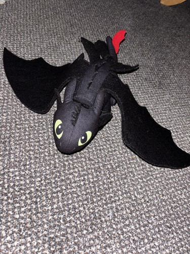 Toothless how train your - train,