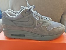 Nike Air Max 1 Grey Suede & Gum Sole UK9 US10 EUR 44 Used Great Condition