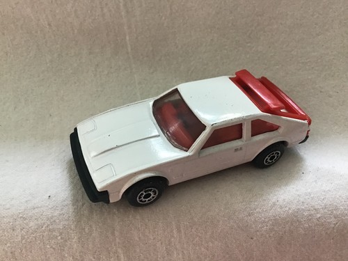 Matchbox universal associated - (universal,