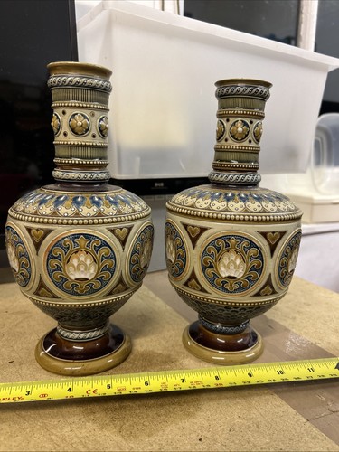 Pair antique vintage - antique,