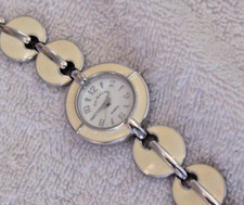 Eve mon crois, ladies quartz