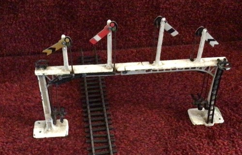 Vintage crescent railway - crescent,