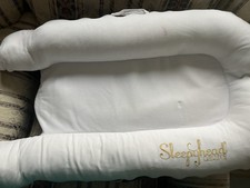 sleeping nest (sleephead) for babies.