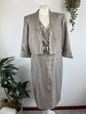 ROMAN UK 16 Mother Of The