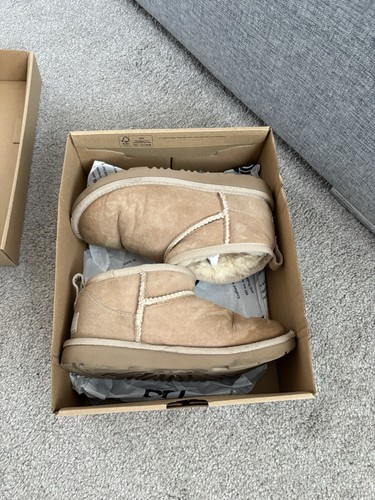 Kids ugg boots - size, 1