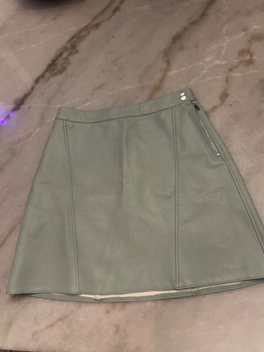New zara faux - new, mint