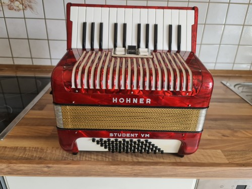 Accordion hohner student 48 - student, vm