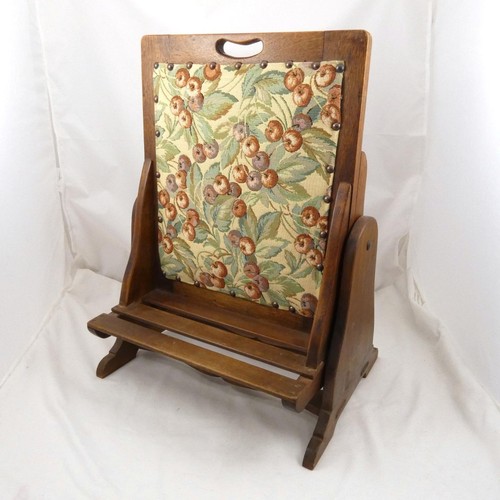 Tilting footstool footrest - tilting,