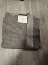 NEW TOMMY HILFIGER STEEL GRAY