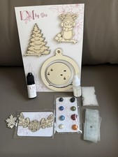 L M Gifts by Dee Snow globe