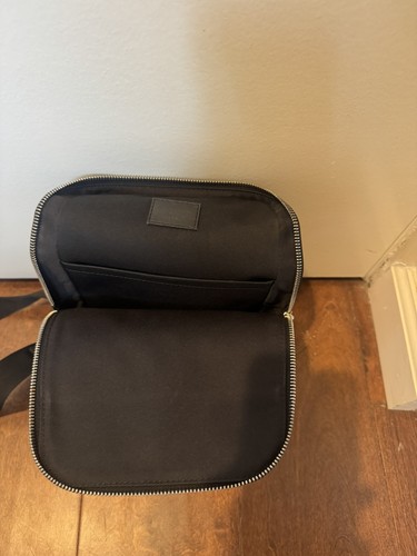 Louis vuitton sling bag - louis, unisex