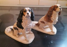 2 BORDER FINE ARTS CAVALIER KING CHARLES SPANIEL FIGURES 1986 LOVELY BROWN BLACK