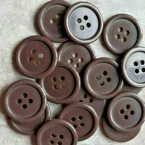 25mm round coat - 25mm, 4-hole