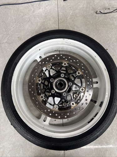 Gsxr front wheel - front,