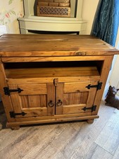 Vintage Farmhouse Rustic