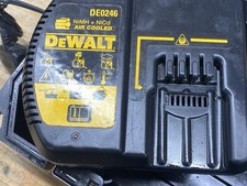Dewalt 24V Battery Charger DE0246