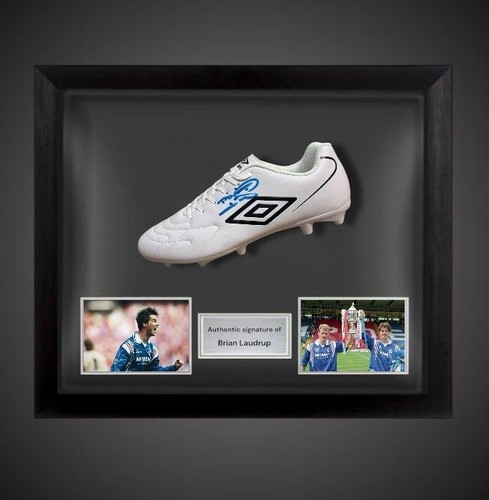 Rangers brian laudrup signed - brian,