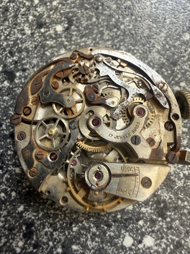 1940s valjoux chronograph - valjoux,