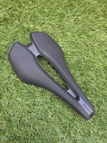 Giant fleet black saddle - giant,