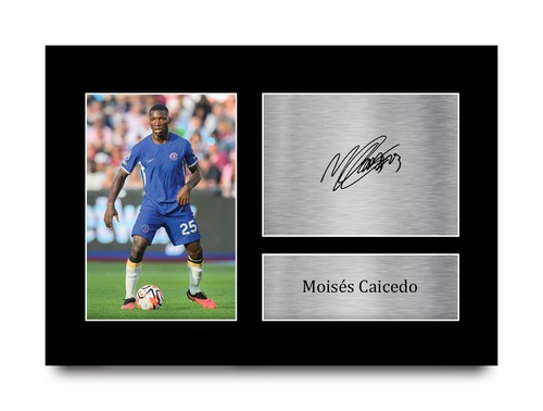 Moises caicedo signed - signed, chelsea
