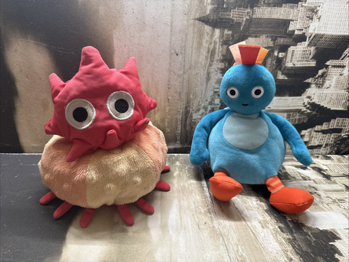 Cbeebies twirlywoos peekaboo - cbeebies,