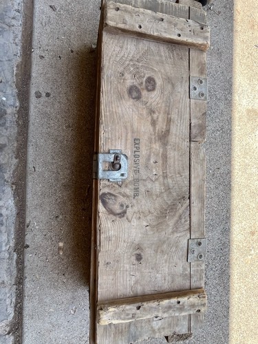Vintage military wooden - military,