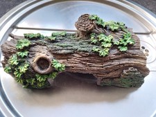 Aquarium Detailed Hollow Log & Plants Driftwood Branch Hide