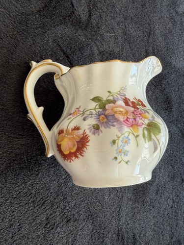 Vintage royal crown derby - royal, ~
