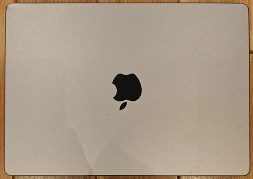 Macbook pro 10c - pro, 10c/16c