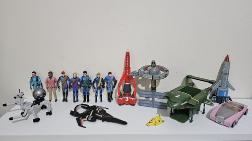 Thunderbirds are 2015 - thunderbirds,