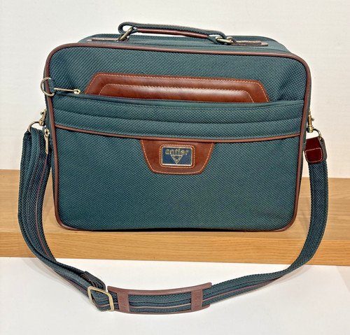 Antler travel bag suitcase - /,