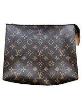 LV Louis Vuitton Toiletry Pouch 26 Monogram Canvas 