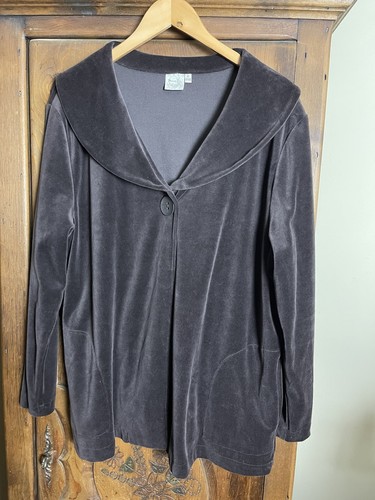 Focus women collared - focus, women’s
