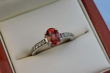 GEMPORIA TGGC CR 9CT WHITE GOLD 1ct RED ANDESINE WHITE TOPAZ RING 2g SIZE N 1/2