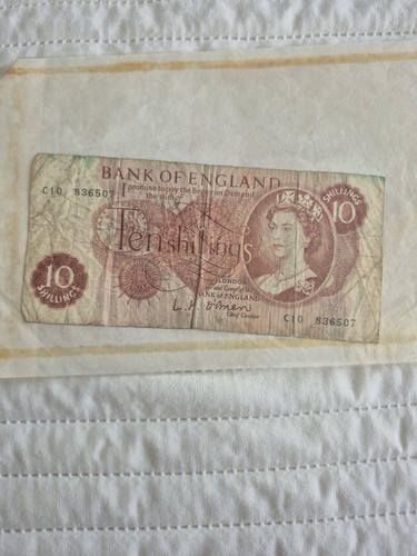 Queen elizabeth bank of - bank,