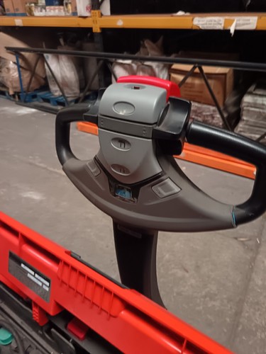 Levio powered pallet truck - levio,