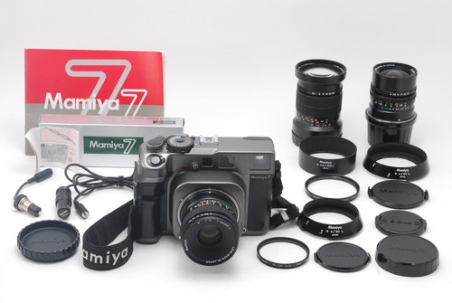 Mint mamiya body - 7, w/