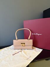 SALVATORE FERRAGAMO Trifolio