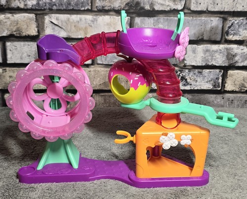 Vintage littlest pet - littlest,