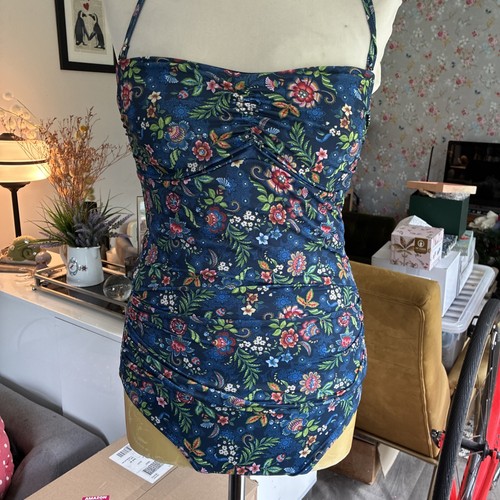 Brand new pip studio - new,