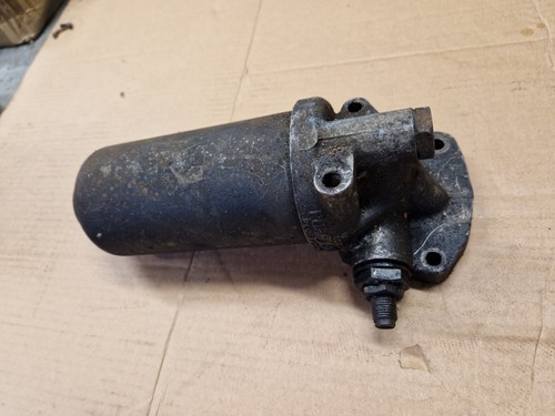 Triumph tr4 oil filter - oil,