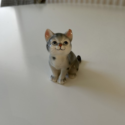 Vintage goebel ceramic tabby - vintage,
