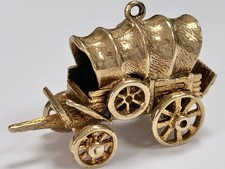 “Vintage 9ct Yellow Gold Covered Wagon/ Romany Gypsy Caravan Charm / Pendant “