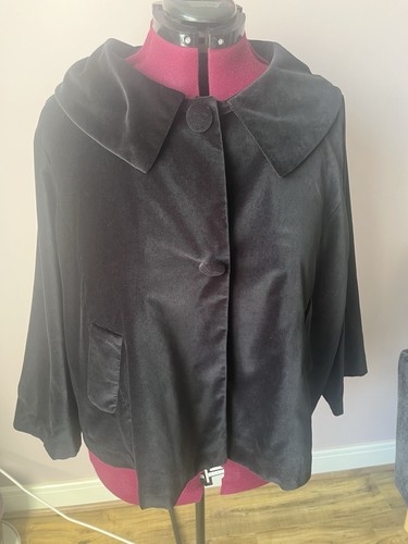 Retro black short - velvet, swing