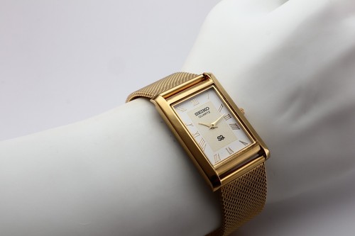 Vintage seiko slim tank quartz - seiko,